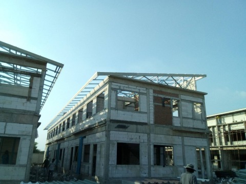 รับมุงหลังคาตามแบบ