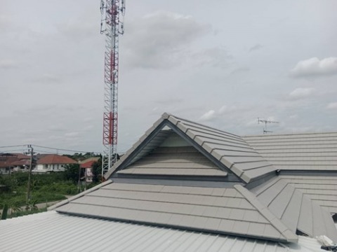 ผู้รับเหมางานหลังคา